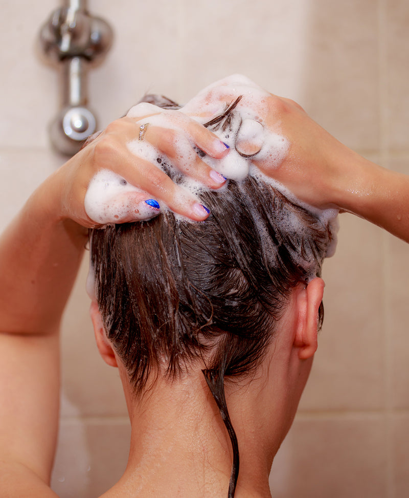 Aveeno Scalp Soothing Haircare Refresh & Thicken Shampoo